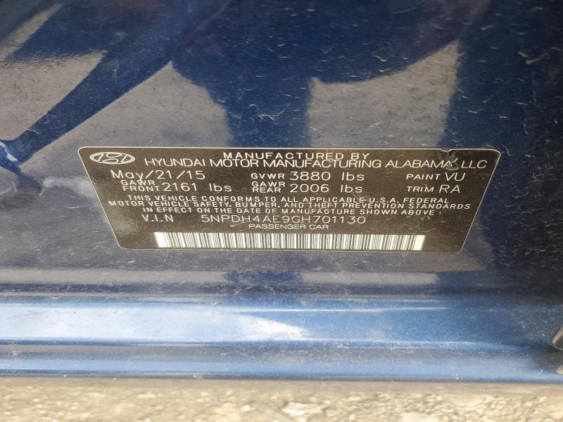 2016 HYUNDAI ELANTRA SE SE 12