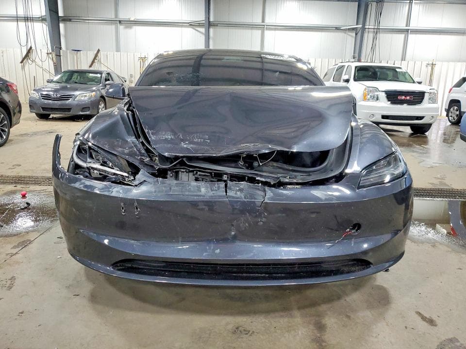2025 TESLA MODEL 3 5