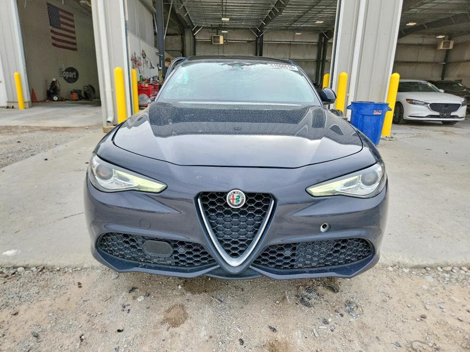 2019 ALFA ROMEO GIULIA TI 5