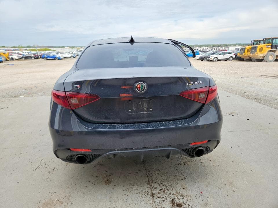 2019 ALFA ROMEO GIULIA TI 6