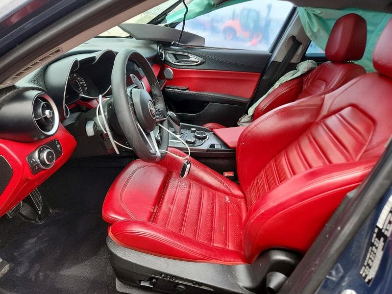 2019 ALFA ROMEO GIULIA TI 7