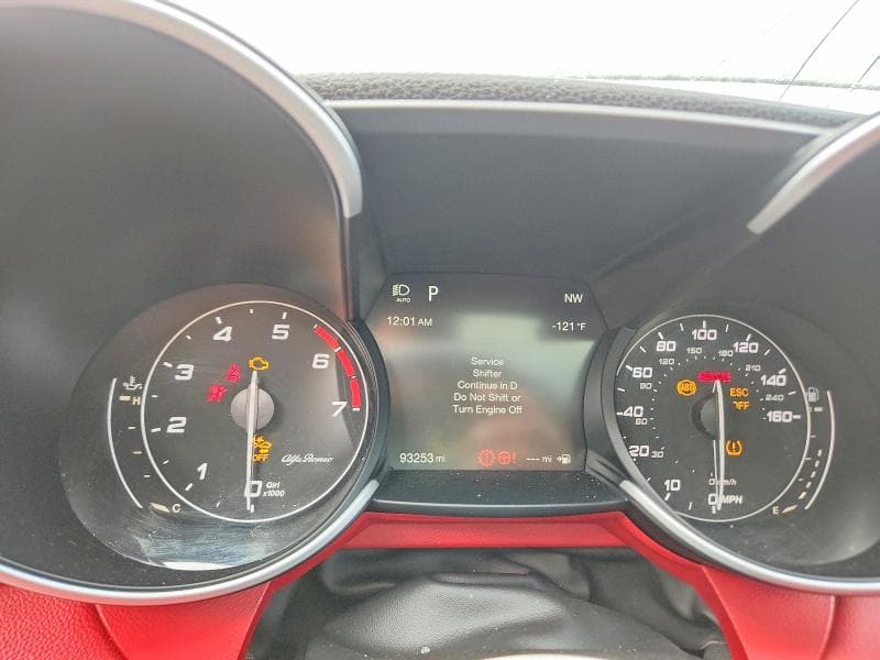 2019 ALFA ROMEO GIULIA TI 9