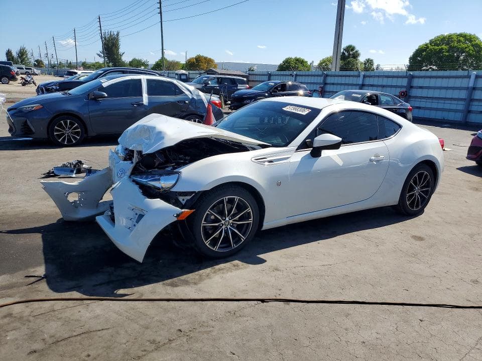 2017 TOYOTA 86 BASE - 1