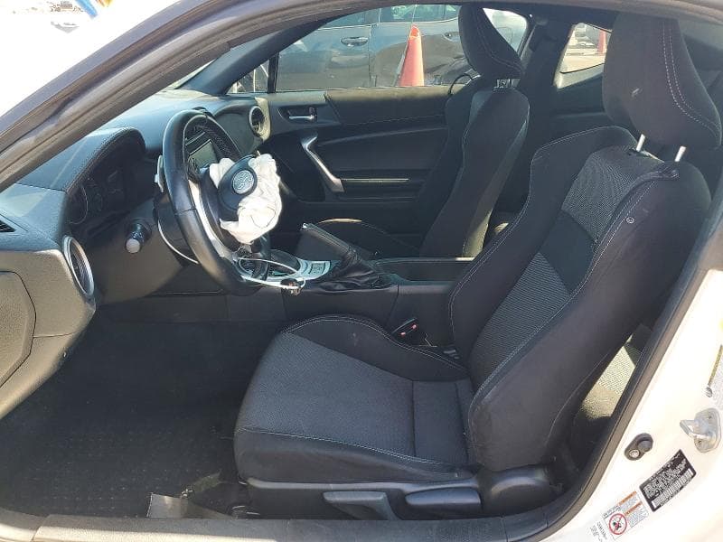 2017 TOYOTA 86 BASE 7