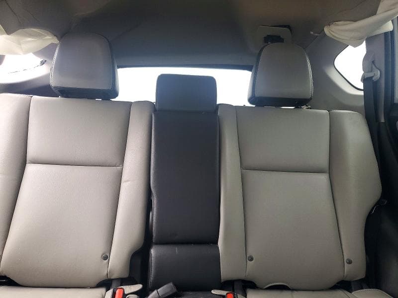 2017 TOYOTA RAV4 LIMITED 10