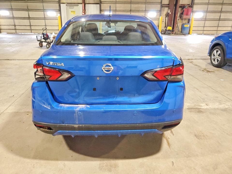 2021 NISSAN VERSA S 6