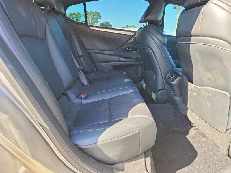 2019 LEXUS ES 350 10