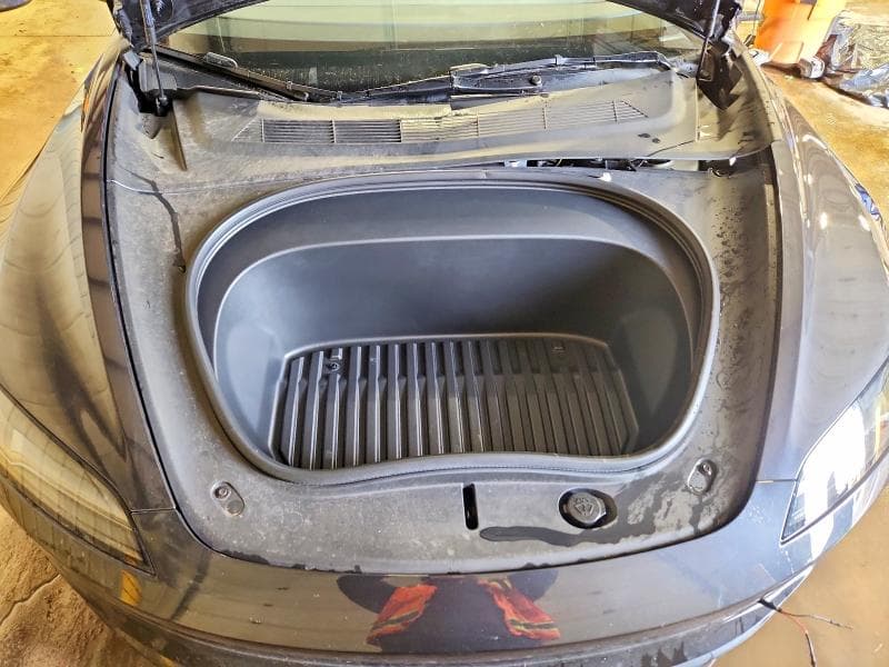 2025 TESLA MODEL 3 11