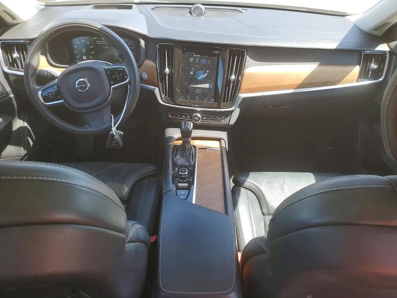 2019 VOLVO S90 T6 INSCRIPTION 8