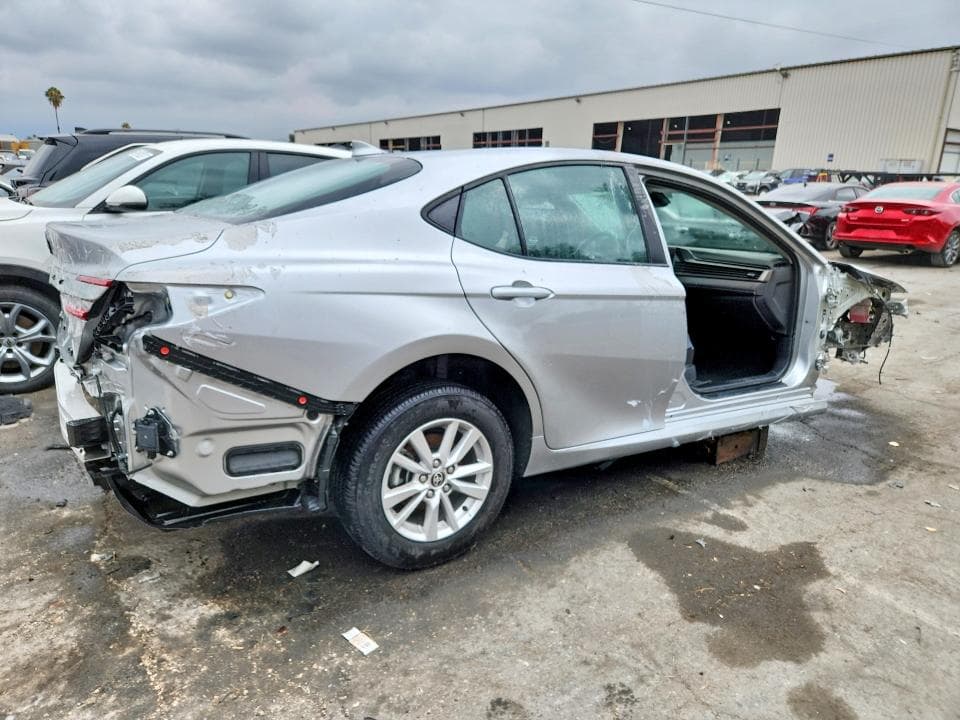 2025 TOYOTA CAMRY LE LE 3