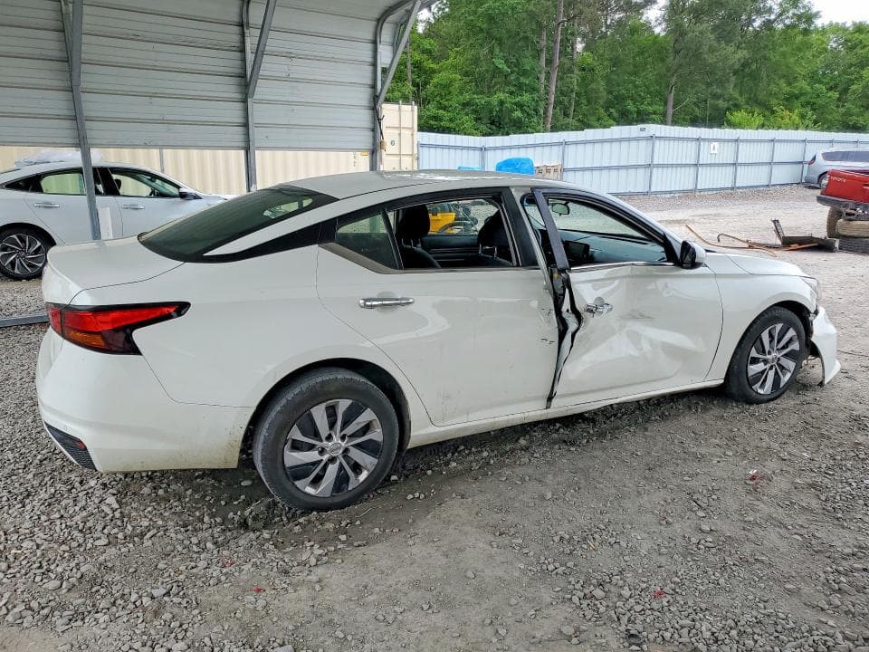 2021 NISSAN ALTIMA S 3