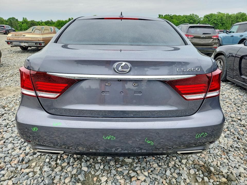 2016 LEXUS LS 460 6