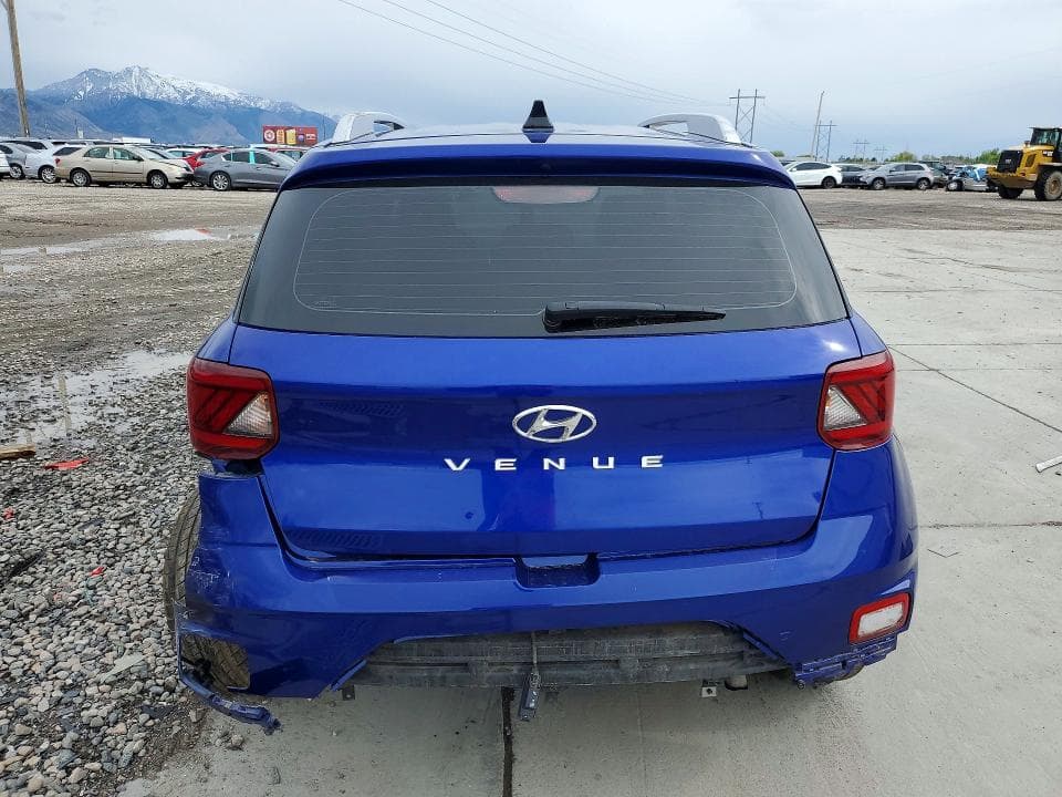 2021 HYUNDAI VENUE SEL SEL 6