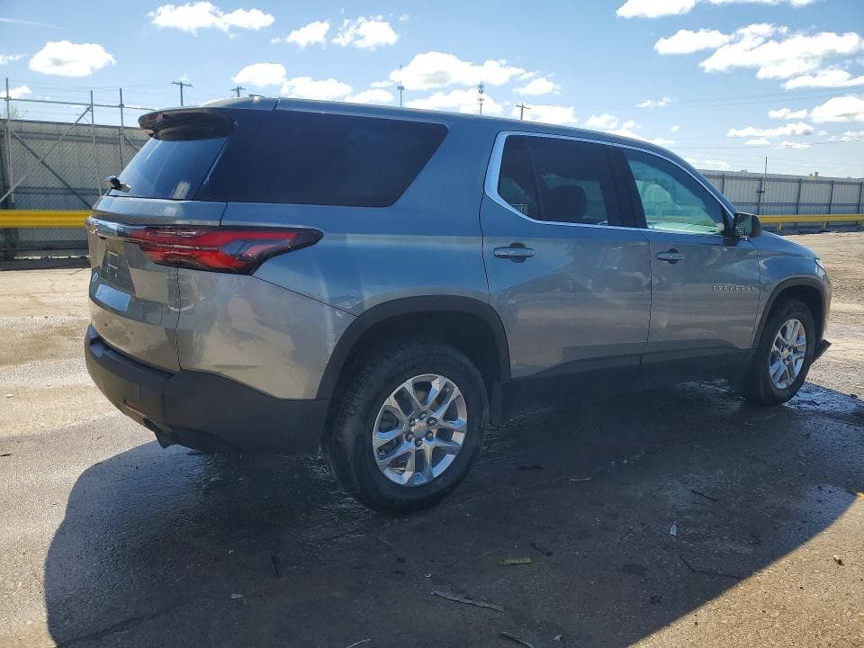 2023 CHEVROLET TRAVERSE LS 3