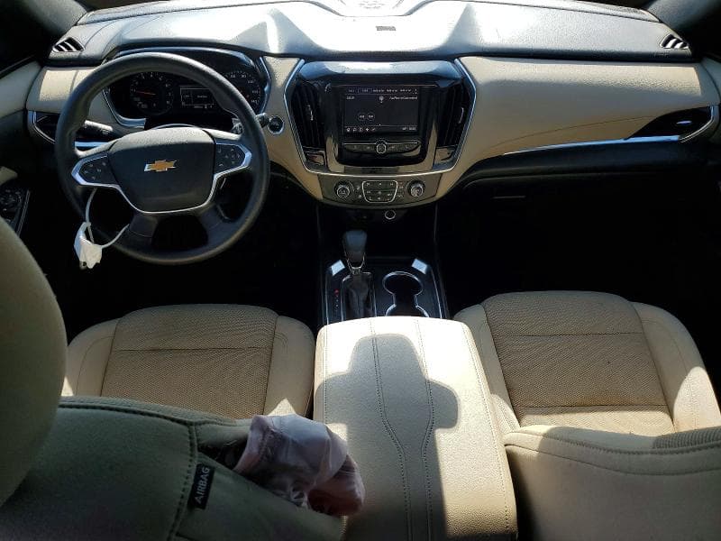 2023 CHEVROLET TRAVERSE LS 8