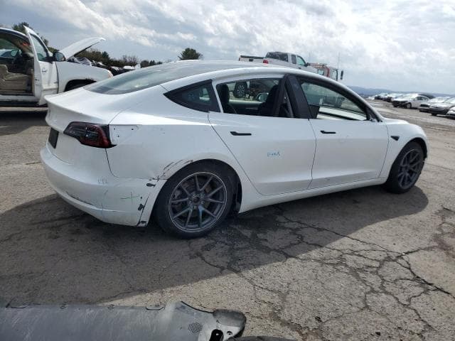 2023 TESLA MODEL 3 3