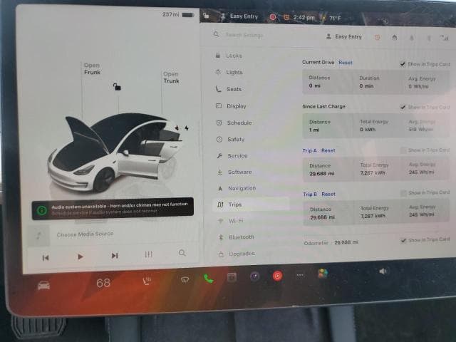 2023 TESLA MODEL 3 9