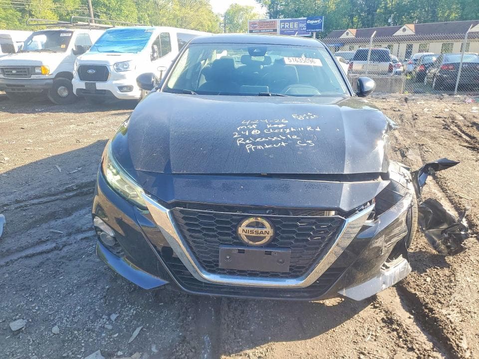 2019 NISSAN ALTIMA SV 5