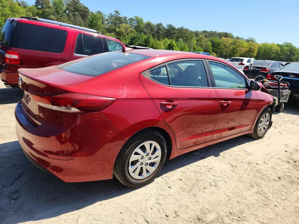 2017 HYUNDAI ELANTRA SE 3