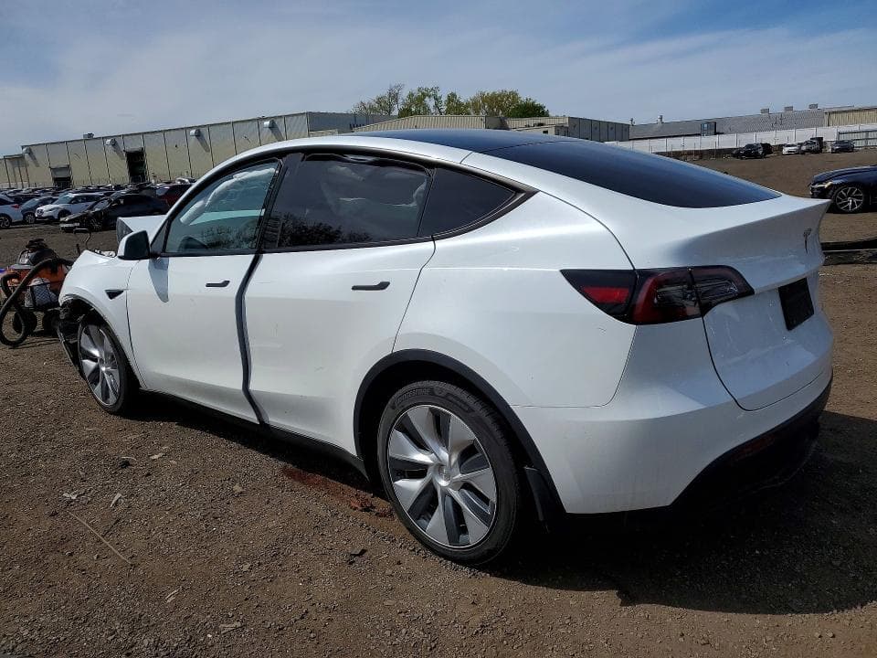 2023 TESLA MODEL Y 2