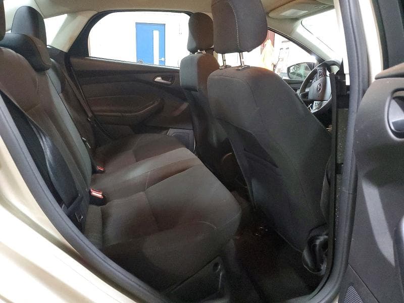 2018 FORD FOCUS SE SE 10