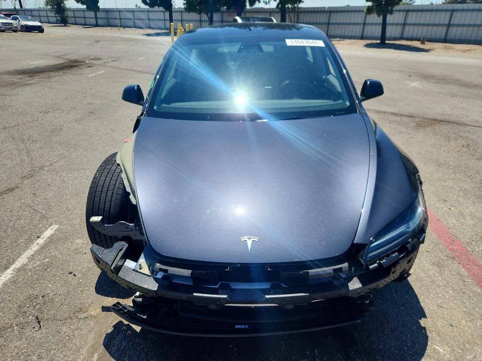 2025 TESLA MODEL 3 5
