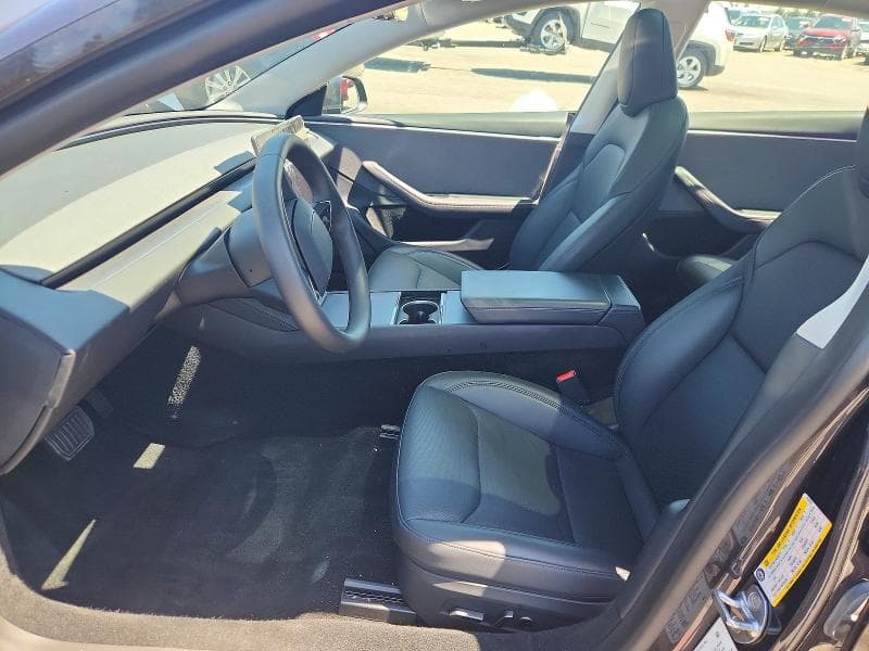 2025 TESLA MODEL 3 7