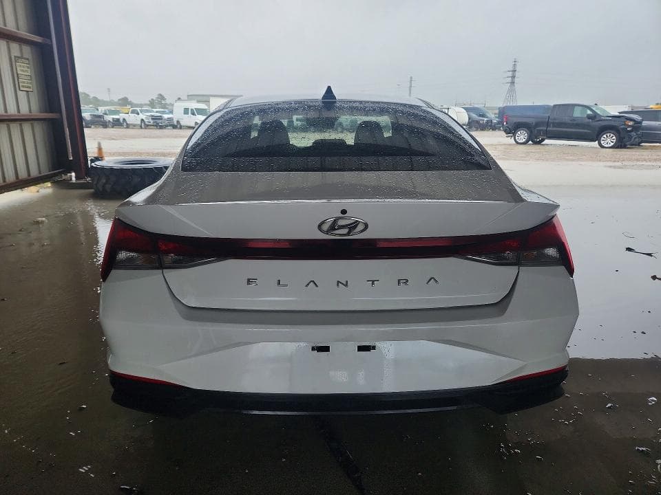 2023 HYUNDAI ELANTRA SEL SEL 6