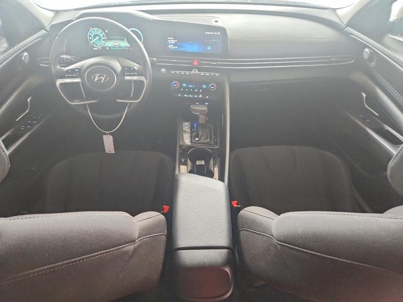 2023 HYUNDAI ELANTRA SEL SEL 8