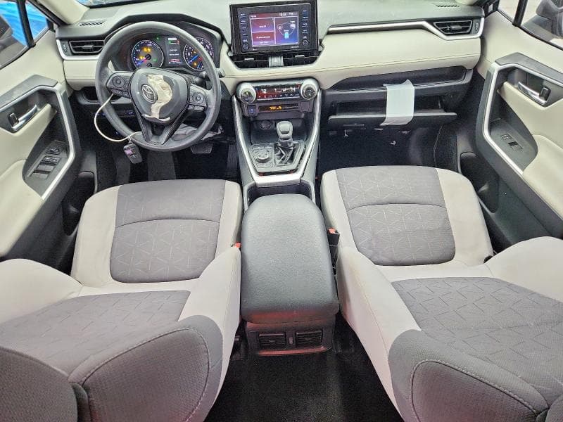 2022 TOYOTA RAV4 XLE XLE 8