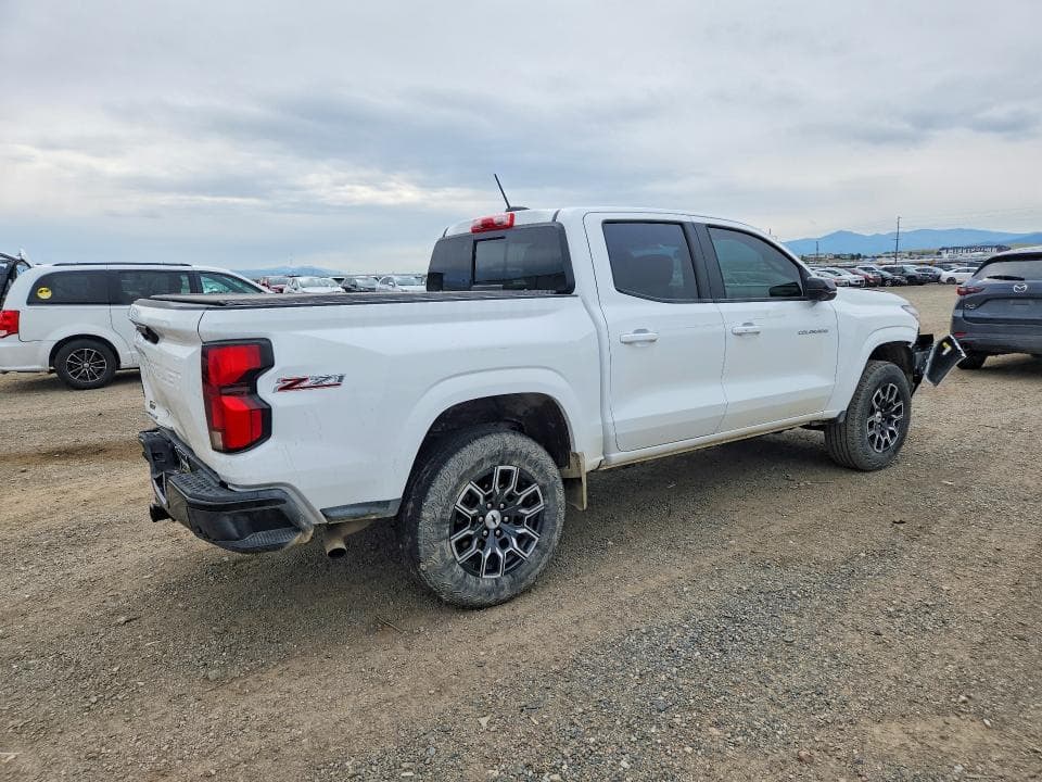 2023 CHEVROLET COLORADO Z71 3