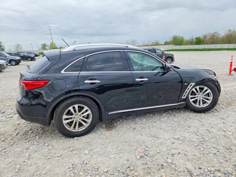 2017 INFINITI QX70 BASE 3