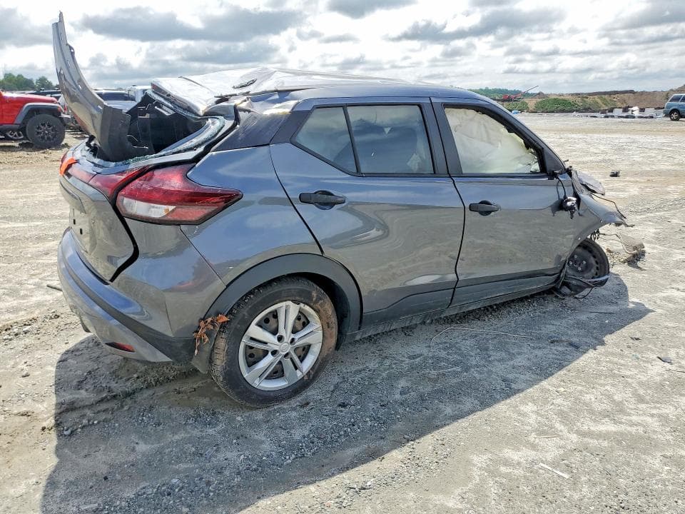 2023 NISSAN KICKS S 3