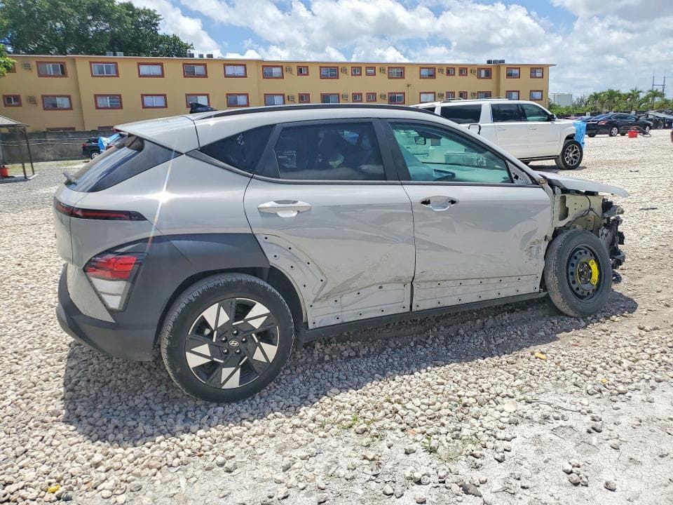 2025 HYUNDAI KONA SEL 3