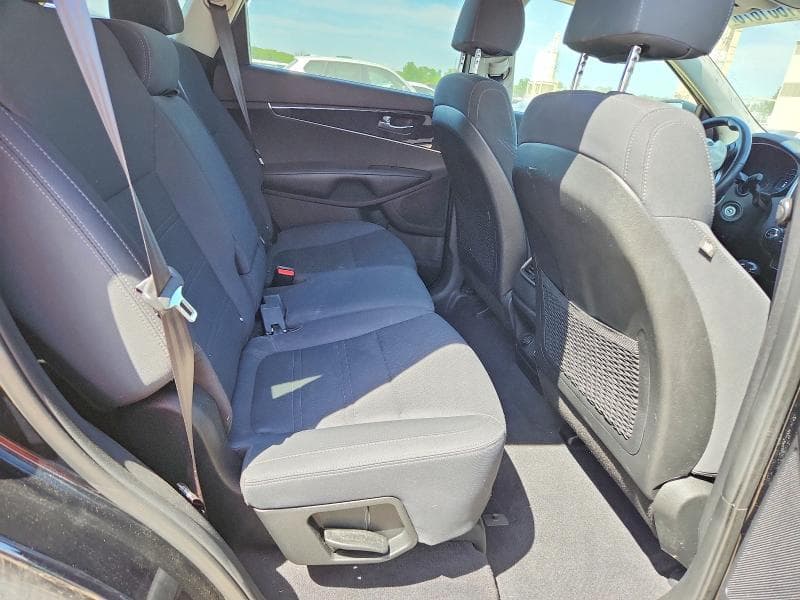 2018 KIA SORENTO LX 11