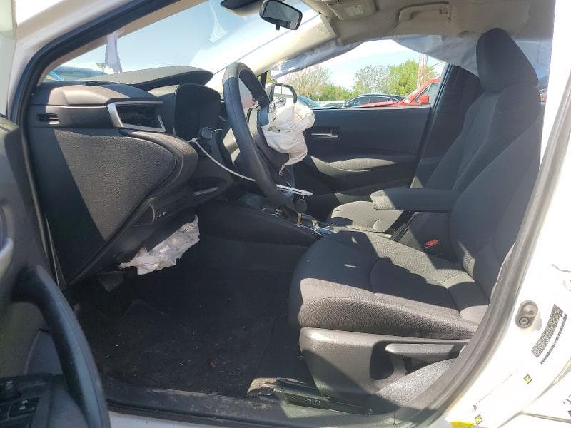 2021 TOYOTA COROLLA LE LE 7