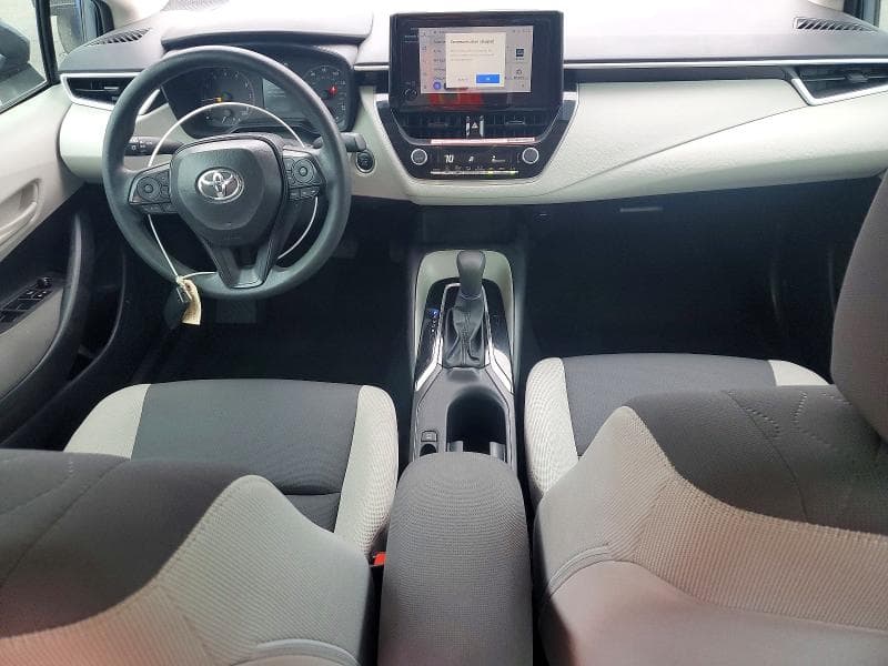 2025 TOYOTA COROLLA LE LE 8