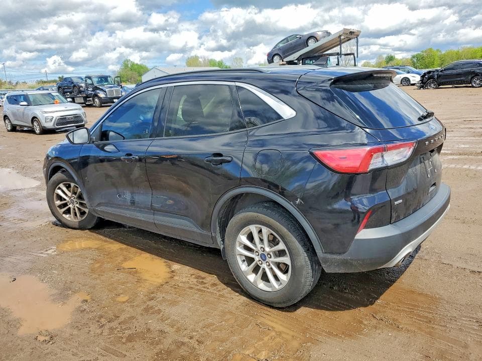 2020 FORD ESCAPE SE 2