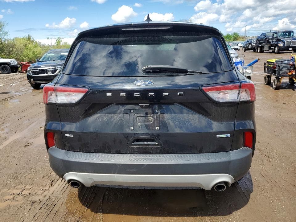 2020 FORD ESCAPE SE 6