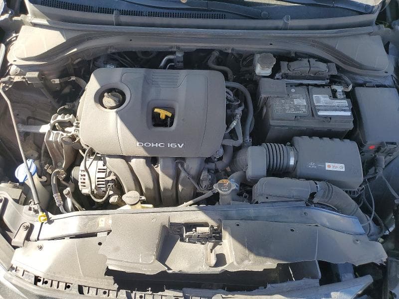 2017 HYUNDAI ELANTRA SE 11