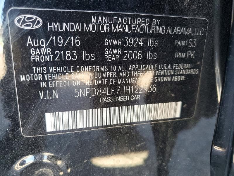 2017 HYUNDAI ELANTRA SE 13