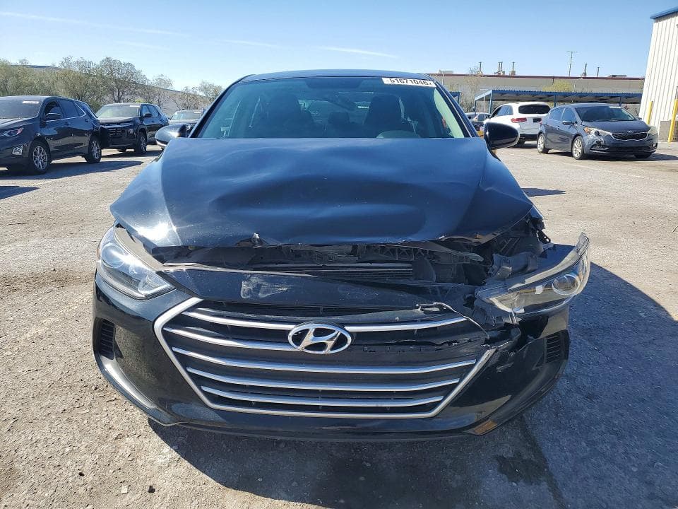 2017 HYUNDAI ELANTRA SE 5