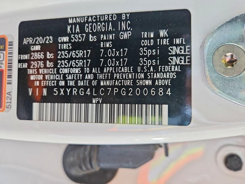 2023 KIA SORENTO LX 13