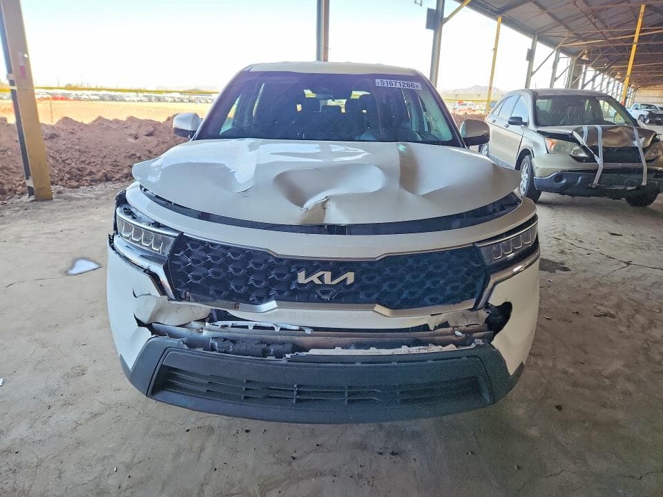 2023 KIA SORENTO LX 5