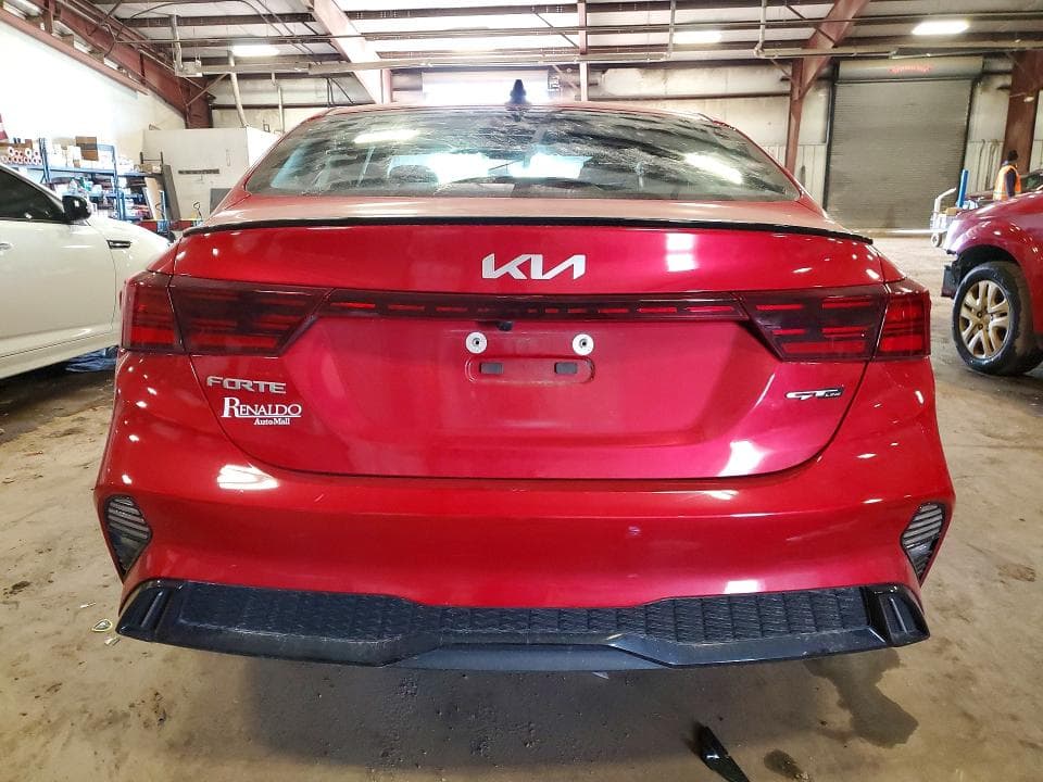 2024 KIA FORTE GT LINE 6