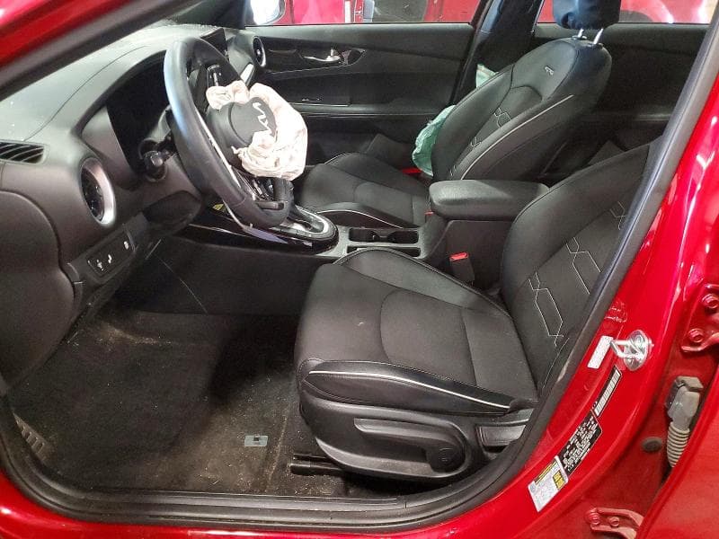 2024 KIA FORTE GT LINE 7