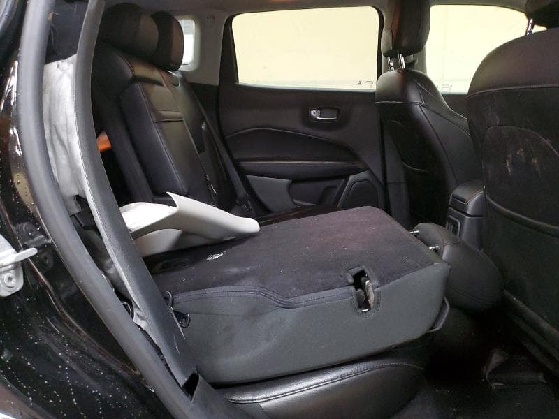 2018 JEEP COMPASS LATITUDE LATITUDE 11