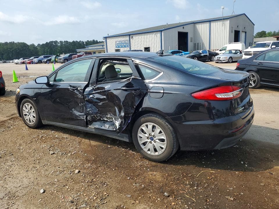 2020 FORD FUSION S 2