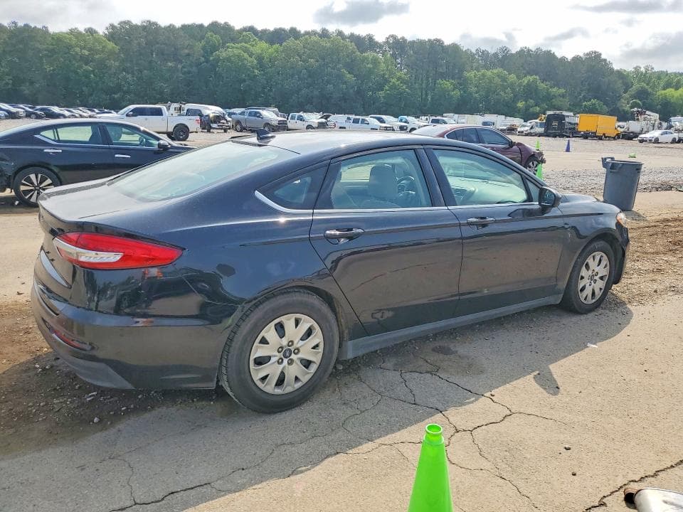 2020 FORD FUSION S 3