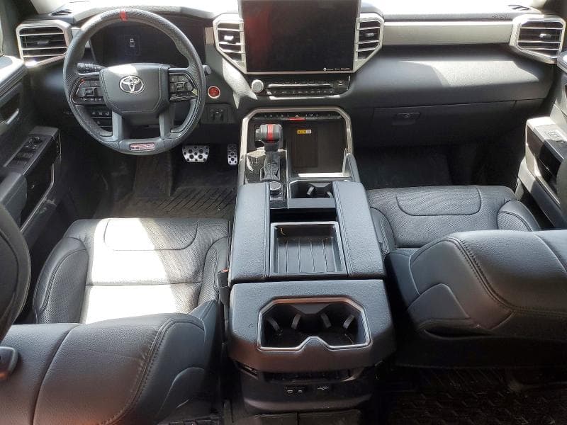 2022 TOYOTA TUNDRA 8